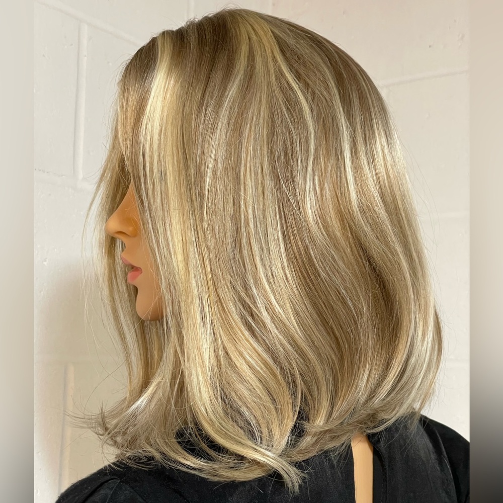 100% human hair wig champagne blonde ash brown highlighted wig lace NWT 15”